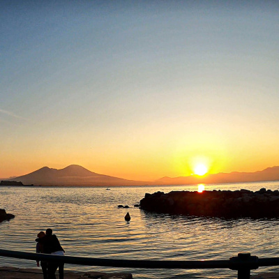 Napoli 100k – Egy futás a bulik között