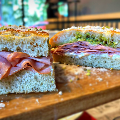 Teglia - Călătorie în sufletul Italiei, dar în București