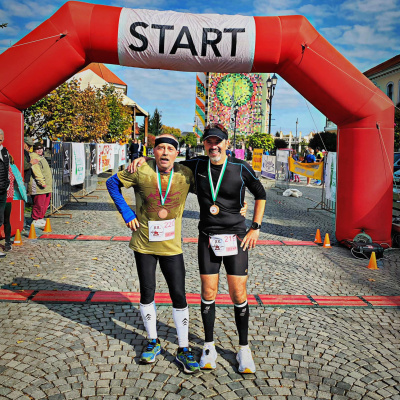 Un semimaraton de 44 km